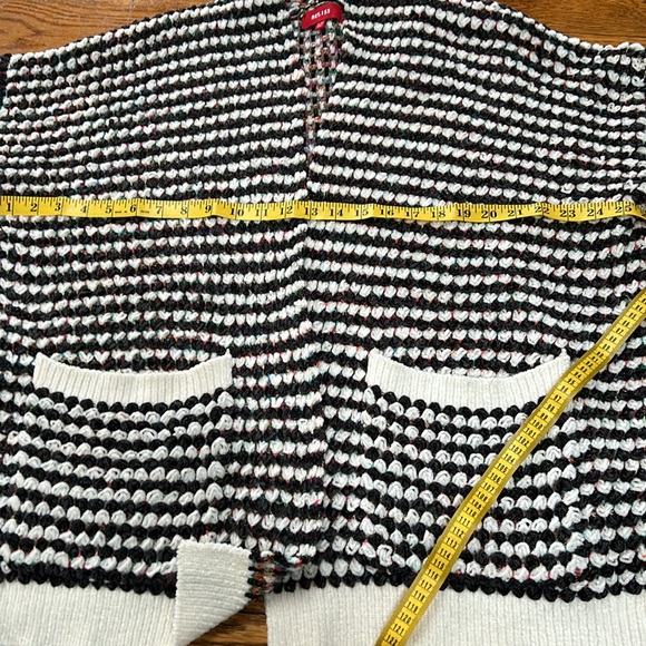 net.153 chenille cardigan sweater. Open front style. Size S/M (oversized) - Picture 5 of 12